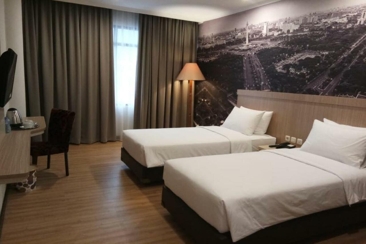 Sanno Hotel Jakarta Exterior photo