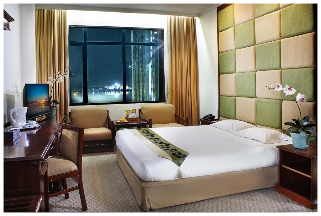 Sanno Hotel Jakarta Exterior photo