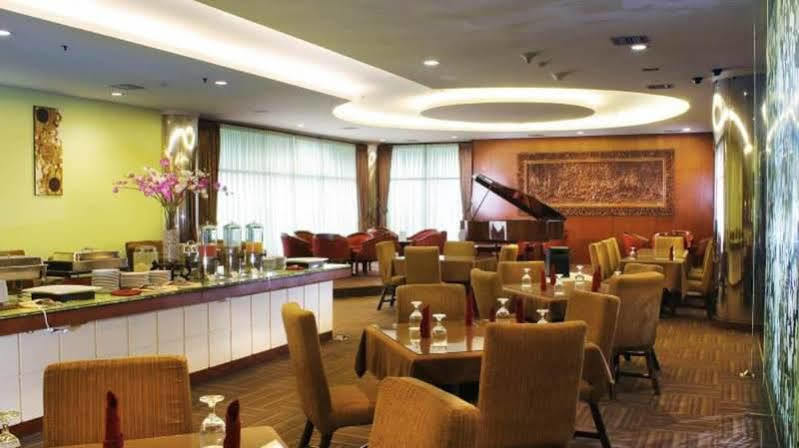 Sanno Hotel Jakarta Exterior photo